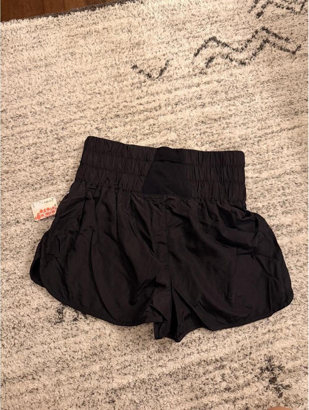 Free People The Way Home Black Shorts Size L New With Tags